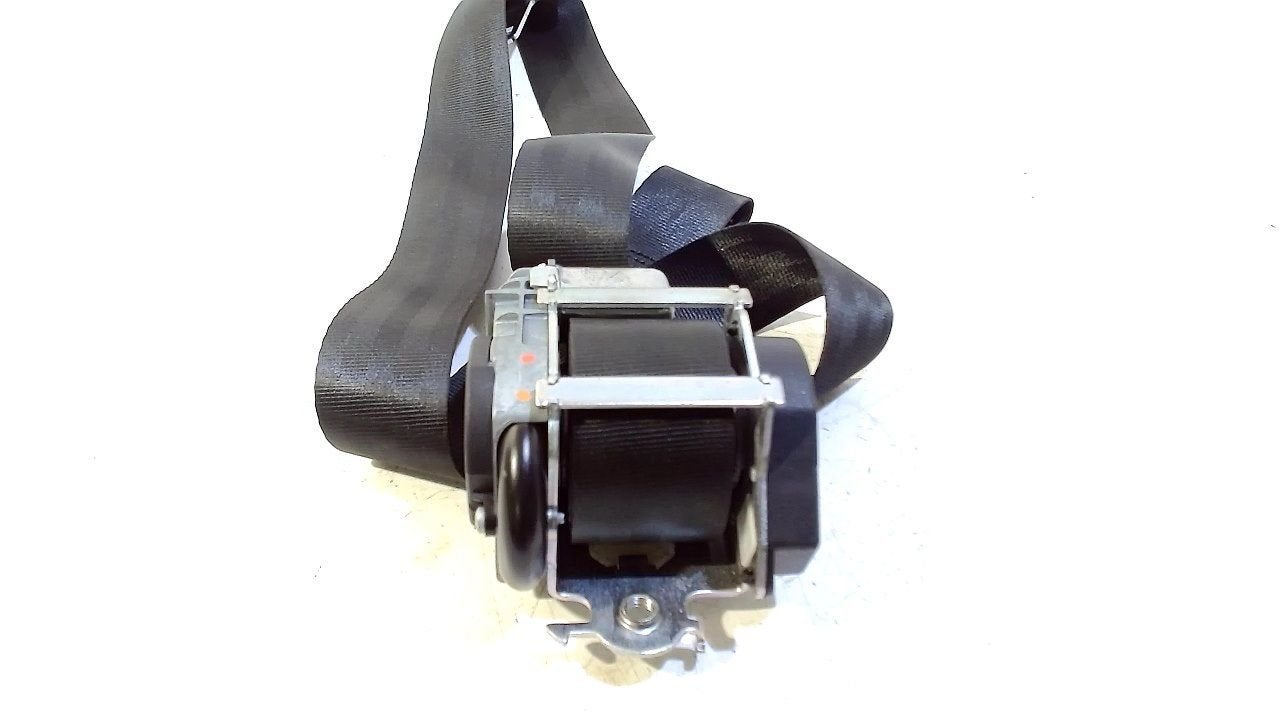 Veiligheidsgordel rechts voor Peugeot 207, Auto-onderdelen, Onderdelen@venauto.nl, Van der Ven Autorecycling B.V., Gebruikt, Ettenseweg 76, 4706 PB Roosendaal, The Netherlands