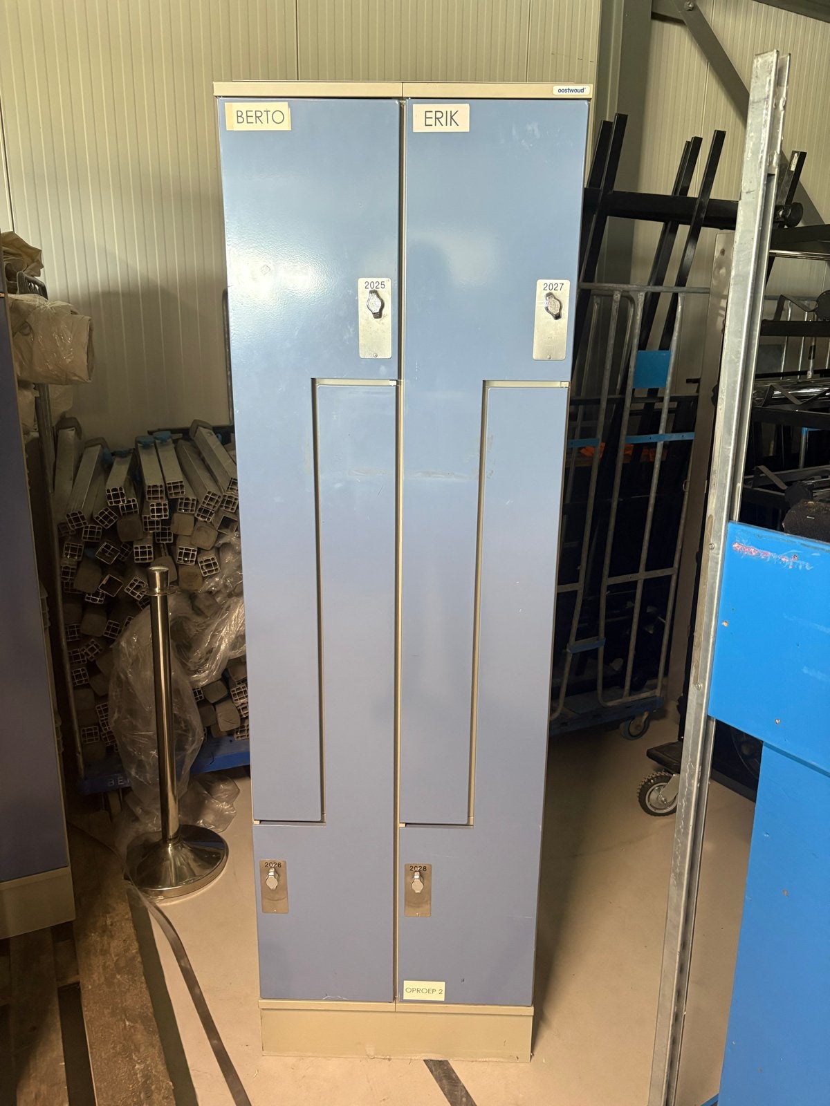 3 stuks metalen locker met 2 compartimenten, Huis en Inrichting, Kasten | Lockerkasten, Gebruikt, Ophalen