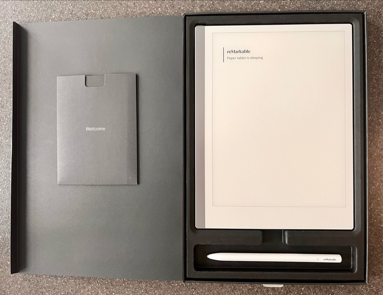 Remarkable 2 Paper Tablet + Marker Plus + Hoes - Nieuwstaat, Computers en Software, Ophalen, Zo goed als nieuw, 10 inch, Wi-Fi