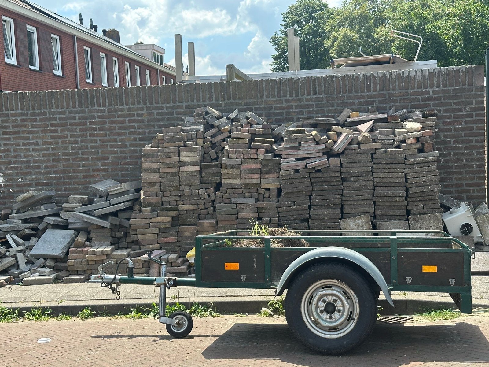 Gratis af te halen: Tuintegels, Ophalen, Gebruikt, 10 m² of meer, Beton
