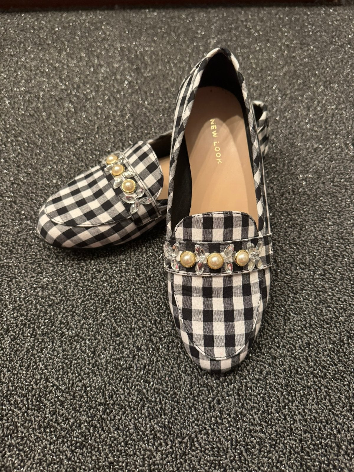 Zwart wit BB ruitje loafers instappers schoenen maat 37, Ophalen of Verzenden, Zo goed als nieuw, Instappers, Zwart