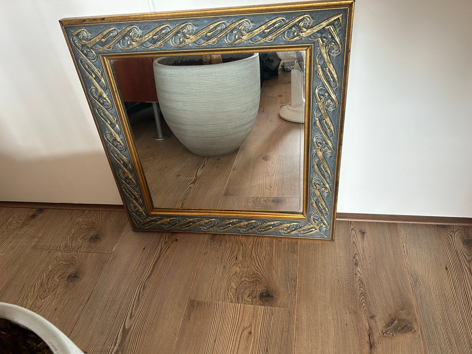 Decoratieve spiegel met gouden en blauwe lijst, Huis en Inrichting, Woonaccessoires | Spiegels, Ophalen, Vierkant, Zo goed als nieuw