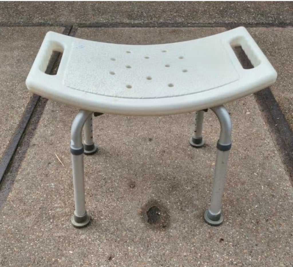 douche kruk 10 euro en douchestoel 15 euro, Ophalen, Gebruikt, ., .