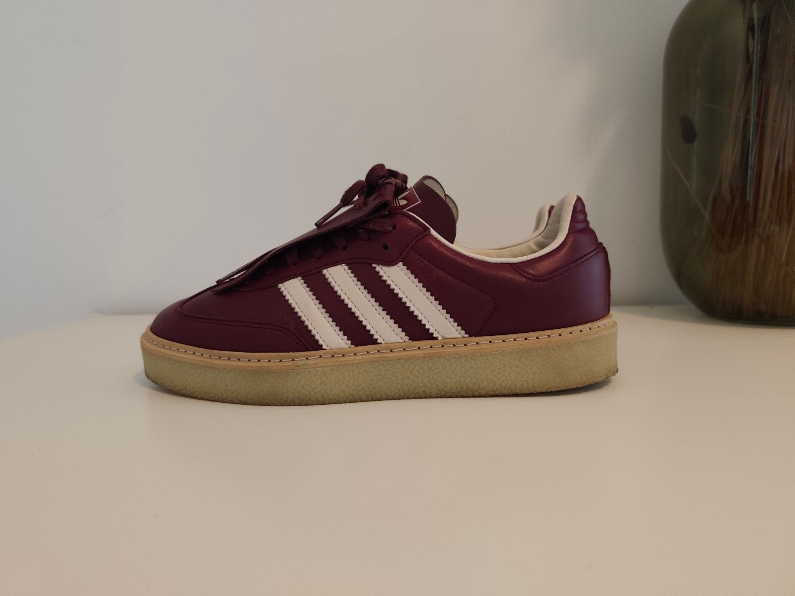 Adidas Samba LUX maroon - maat 42, Overige kleuren, Adidas, Ophalen of Verzenden, Sneakers of Gympen