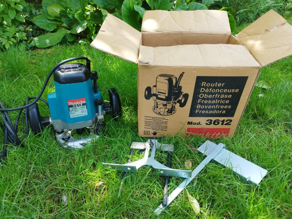 Makita 3612 bovenfrees, Ophalen of Verzenden, Zo goed als nieuw, Elektrisch, Makita