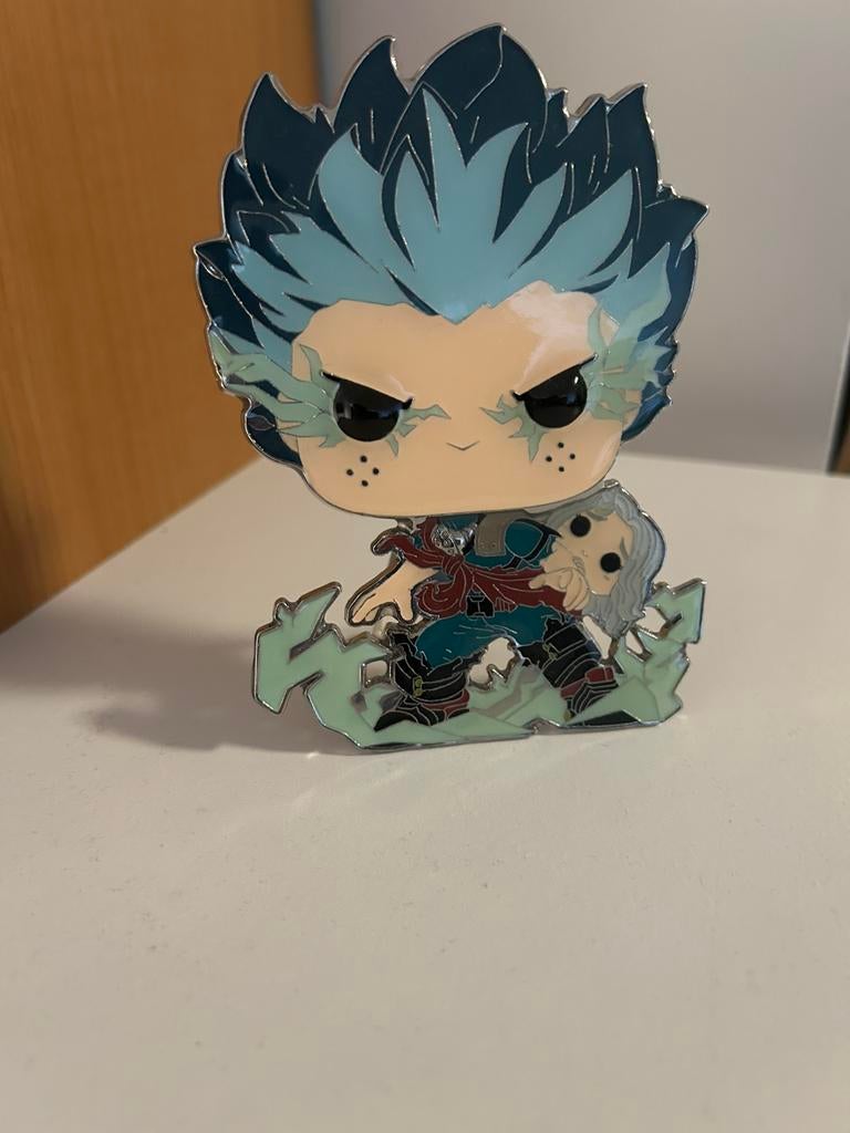Deku pin/stand glow in the dark, Ophalen, Zo goed als nieuw