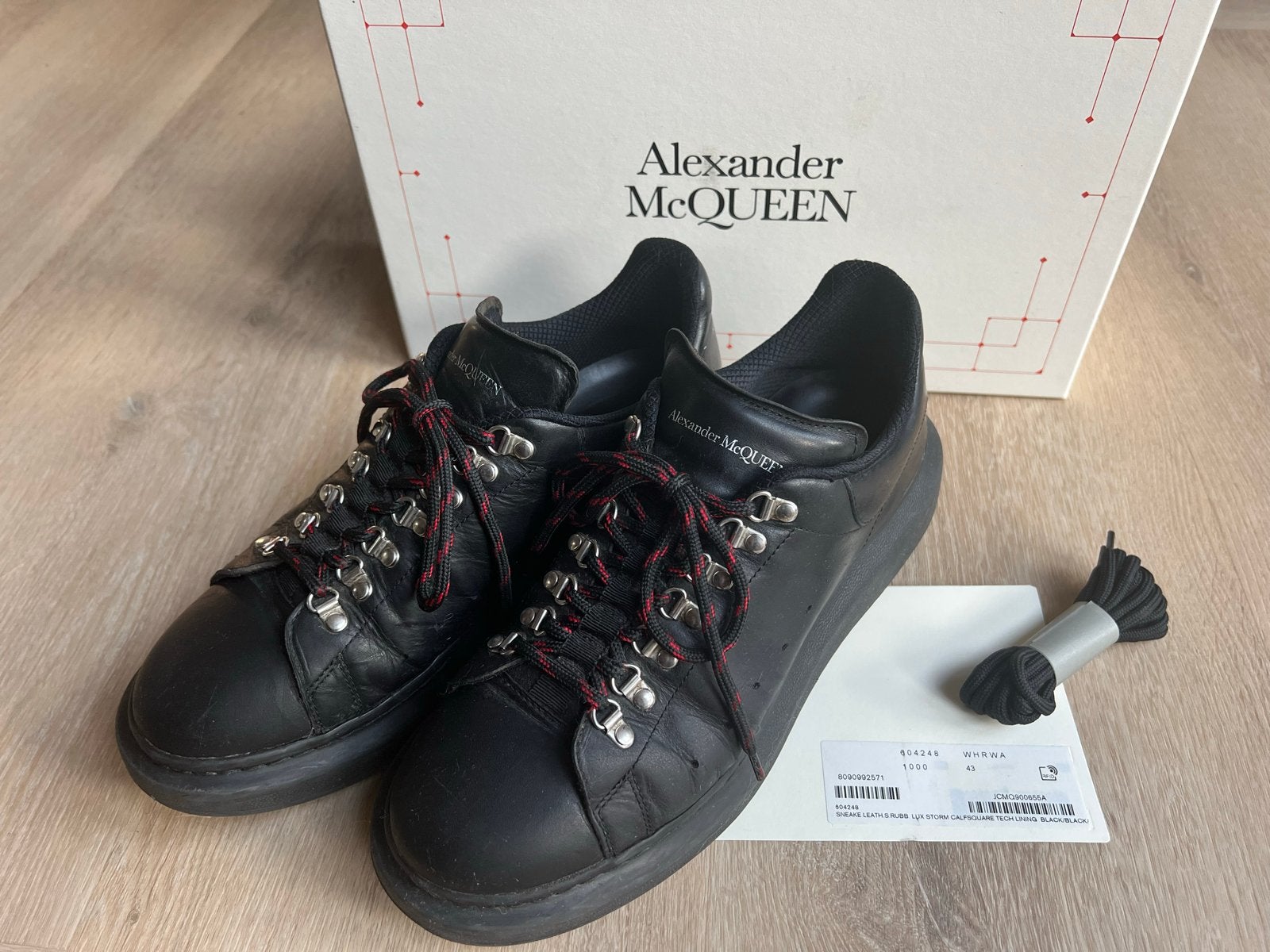 Alexander McQueen sneakers maat 43 Zwart, Kleding | Heren, Ophalen of Verzenden, Gedragen, Zwart, Sneakers of Gympen