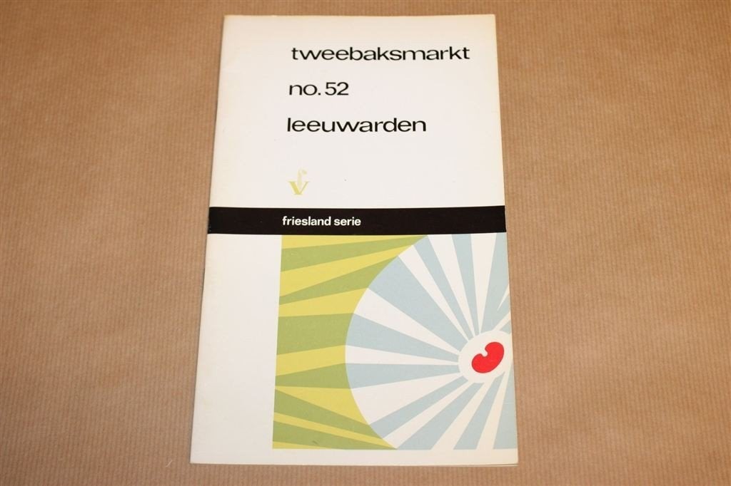 Tweebaksmarkt 52 — Leeuwarden Geschiedenis & Pand, Ophalen of Verzenden, Gelezen