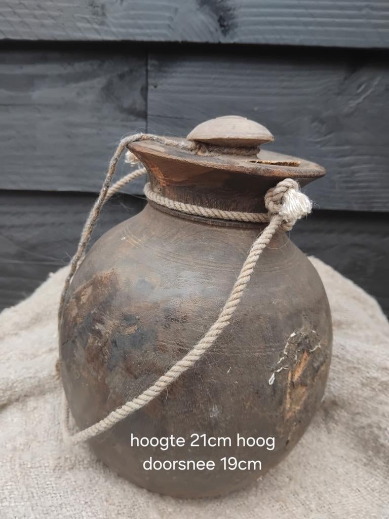 Nepalese pot met deksel, Ophalen of Verzenden
