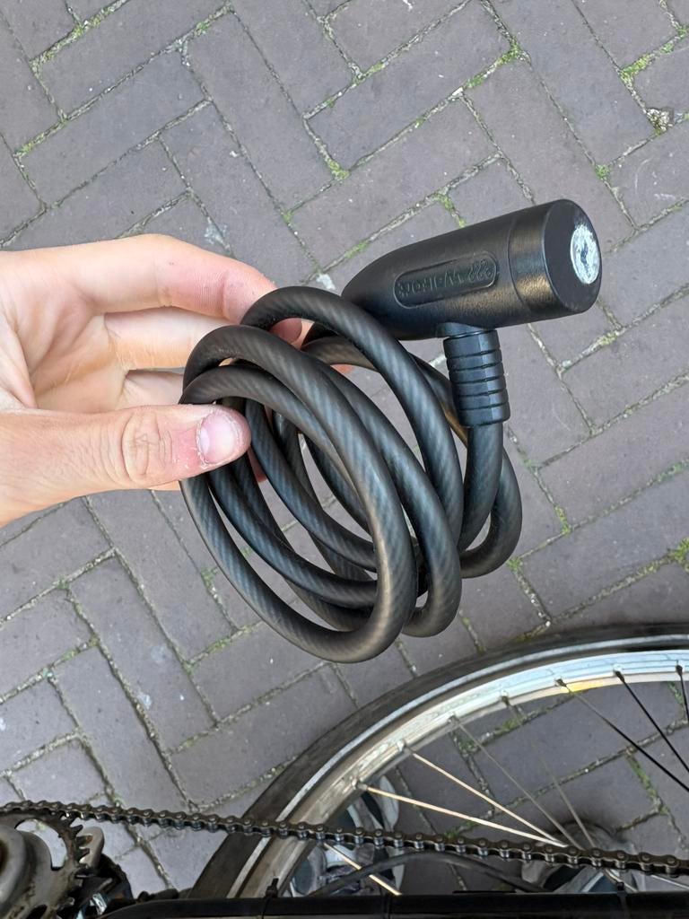Slot zonder sleutel, Ophalen, Nieuw