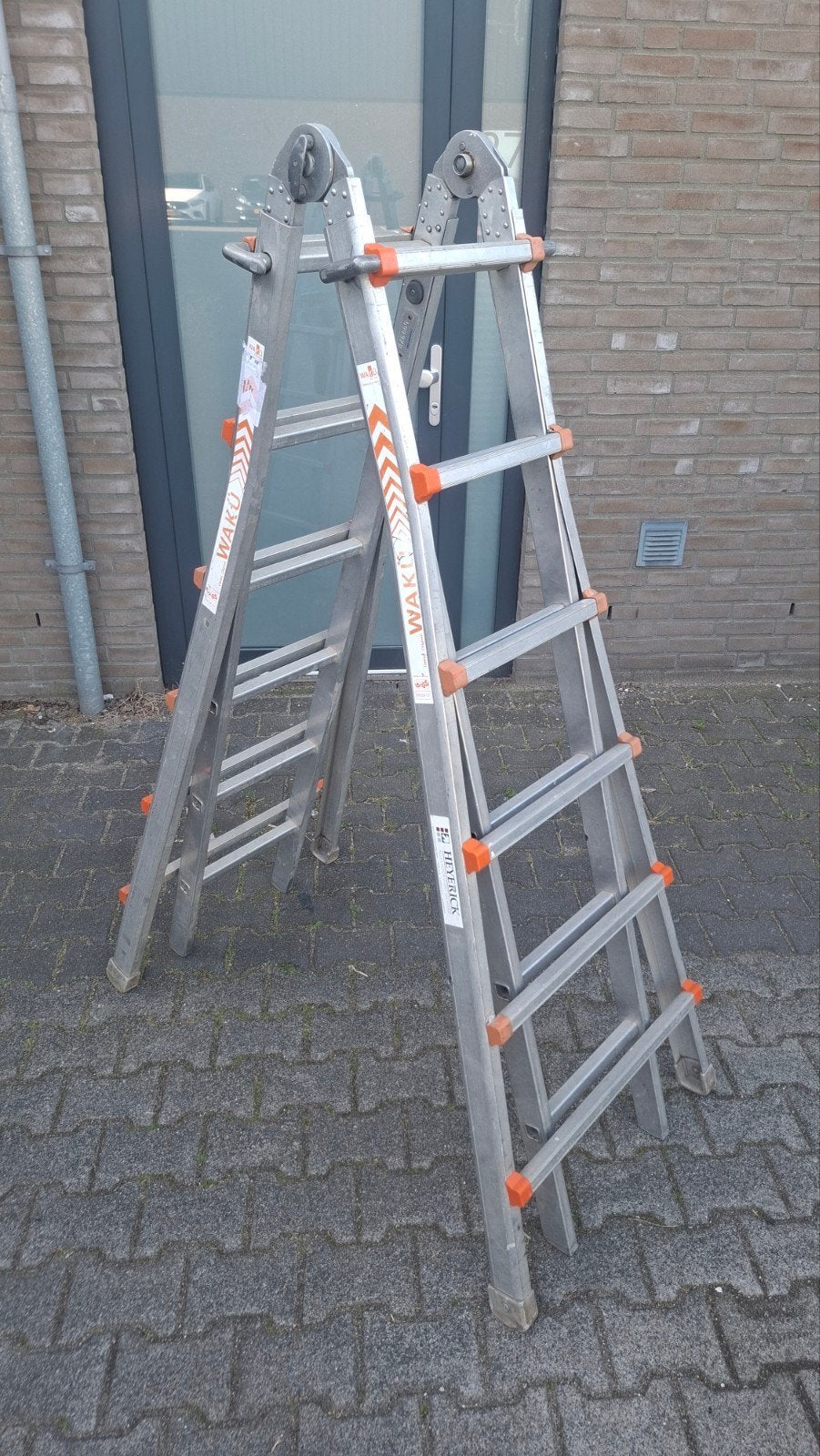 Waku Telescoopladders trappen 4 x 6, Ophalen, ., Zo goed als nieuw, .