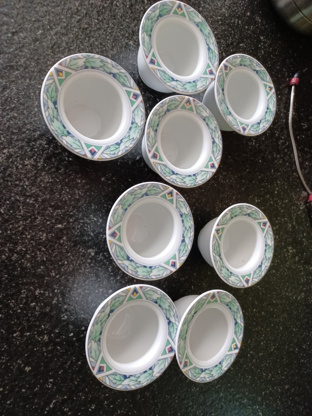 Arzberg servies: kopjes, schotels, theepot, sauskannen, Arzberg, Ophalen of Verzenden, Zo goed als nieuw, Modern