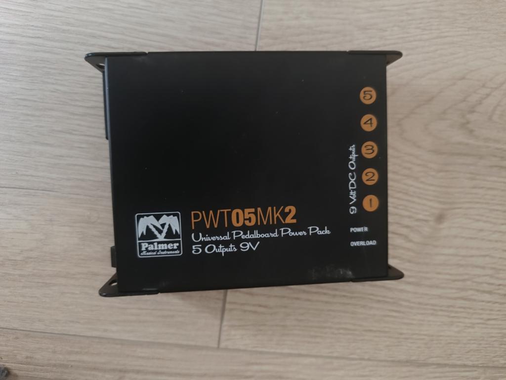 Palmer PWT 05 MK2 Power Supply + kabels & 5 patchkabels, Ophalen of Verzenden, Zo goed als nieuw