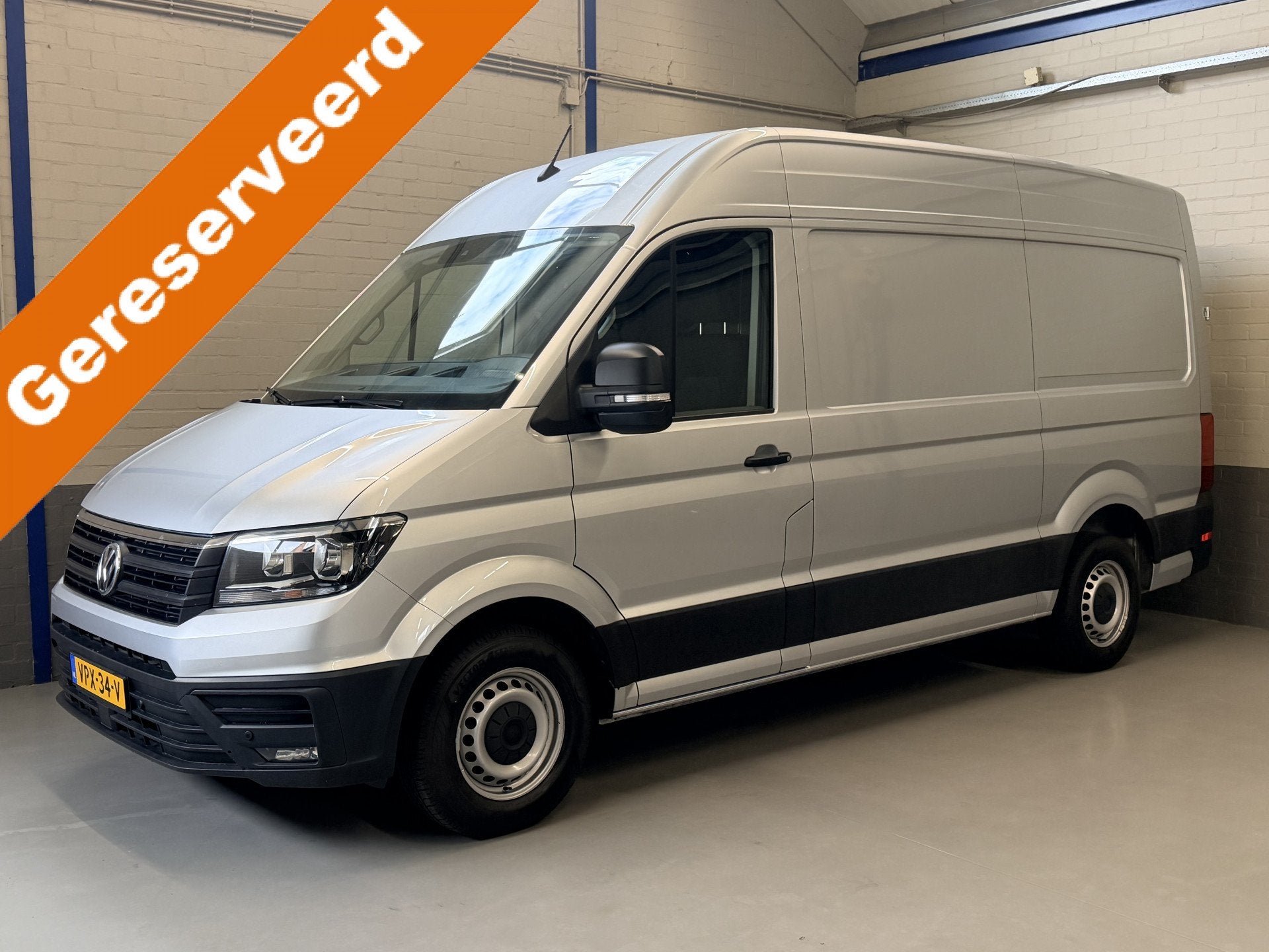 Volkswagen Crafter 35 2.0 TDI L3H3 140pk Highline | Nav | Tr, Auto's, Voorwielaandrijving, Gebruikt, Euro 6, 4 cilinders