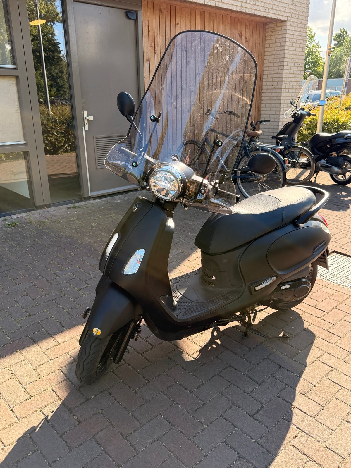 Sym Fiddle 4 scooter - Zo goed als nieuw, Fietsen en Brommers, Scooters | SYM, Ophalen, Maximaal 45 km/u, Zo goed als nieuw, Benzine
