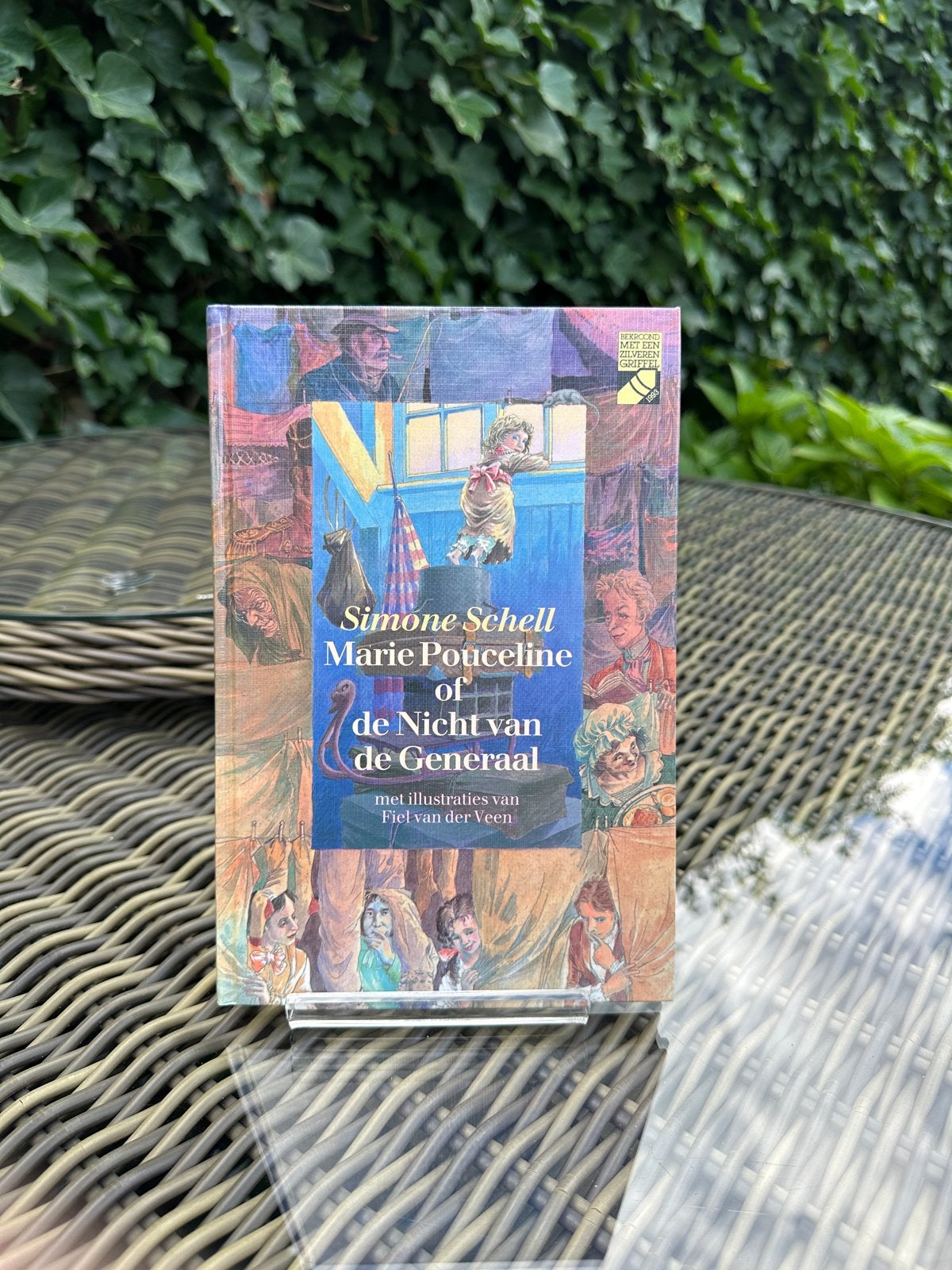 Simone Schell | Marie Pouceline of de Nicht van de Generaal, Ophalen of Verzenden, Zo goed als nieuw