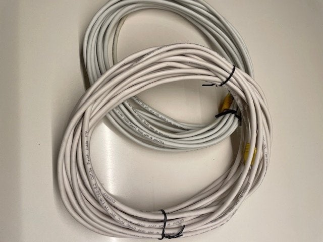 netwerk cat kabels UTP en FTP, cat 5E en cat 6, Computers en Software, Ophalen of Verzenden, Zo goed als nieuw