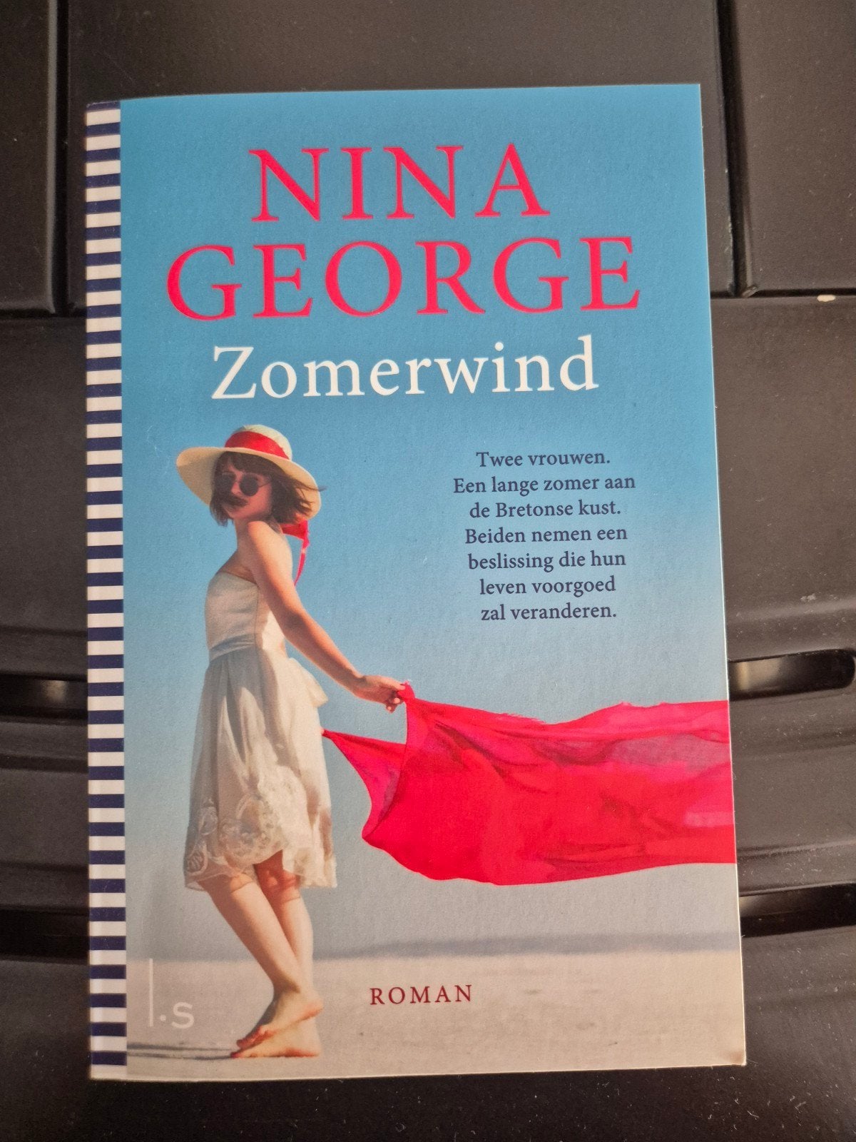 Zomerwind. Nina George, Ophalen, Zo goed als nieuw, Nina George