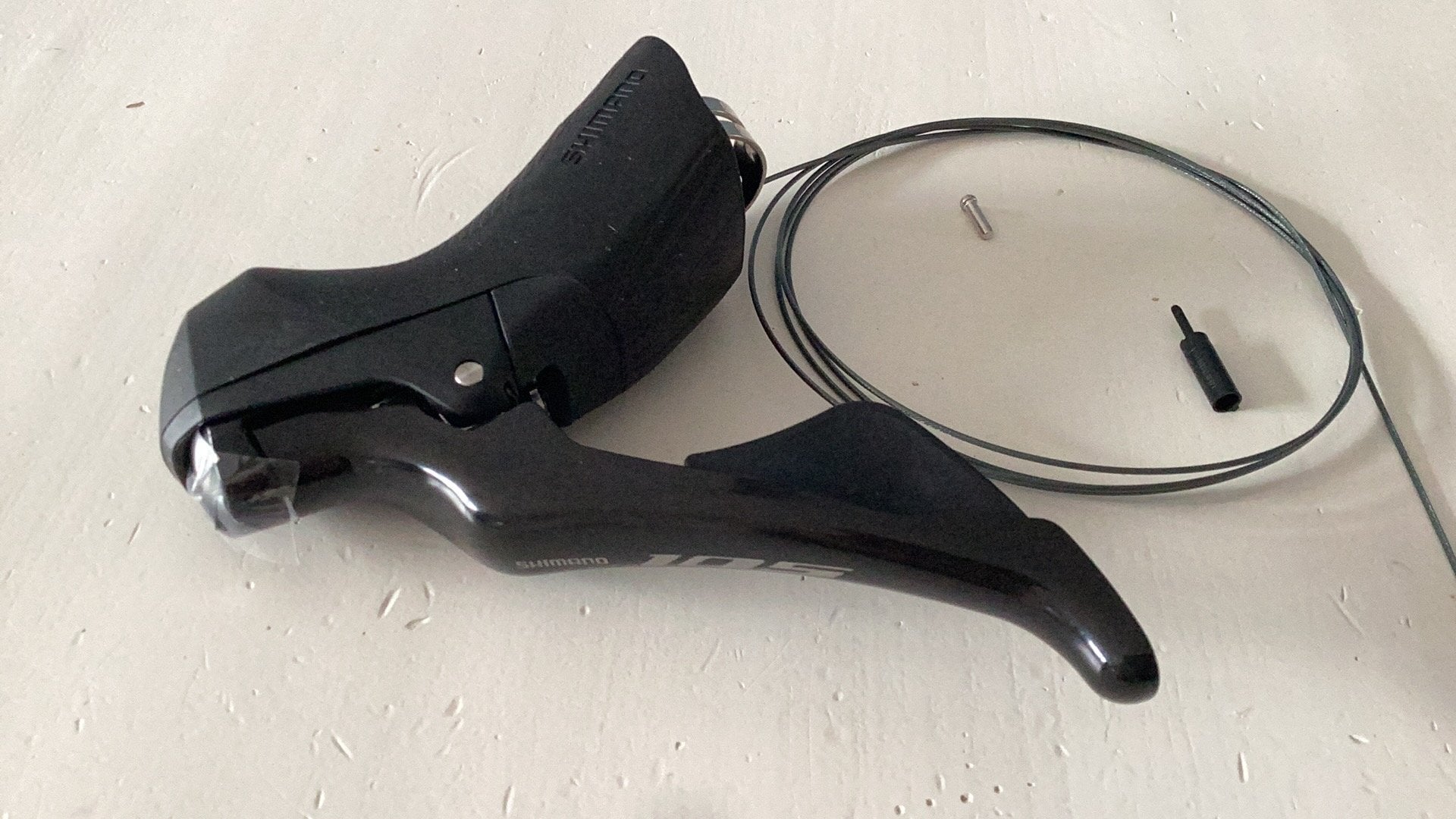 Shimano 105 R7000 shifter links NIEUW, Shimano, Nieuw, Hattem, Info@shimano.nl