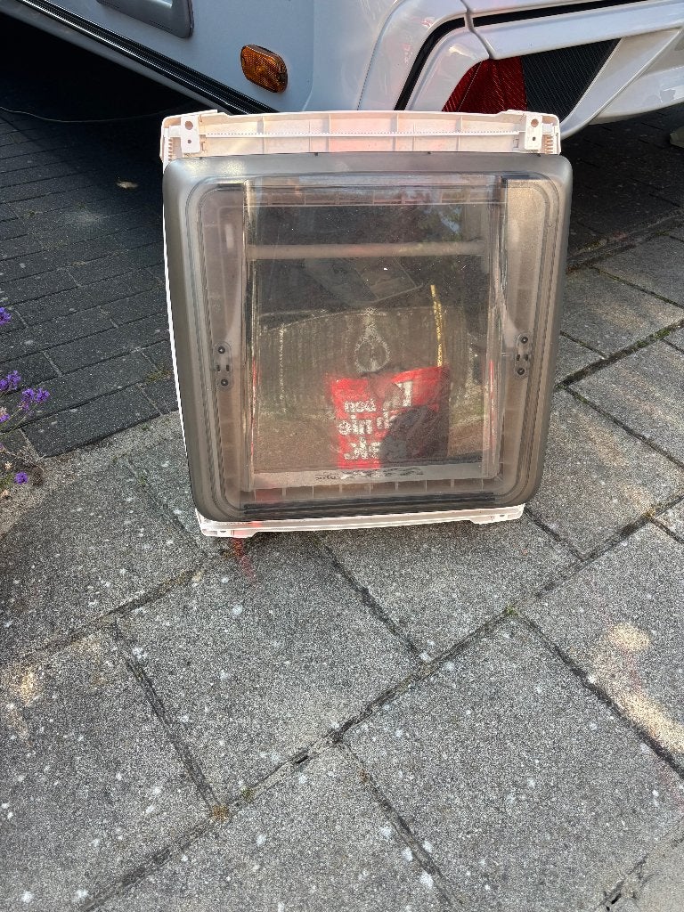 Dakraam caravan, Ophalen, Nieuw