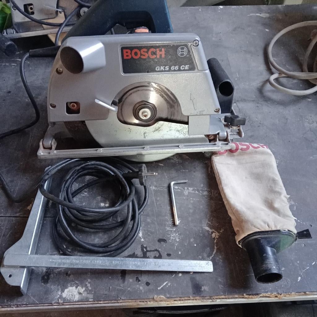 Professionele Bosch hand cirkelzaag GKS 66 CE 1600W, Ophalen, Gebruikt, Cirkelzaag, Bosch Professional