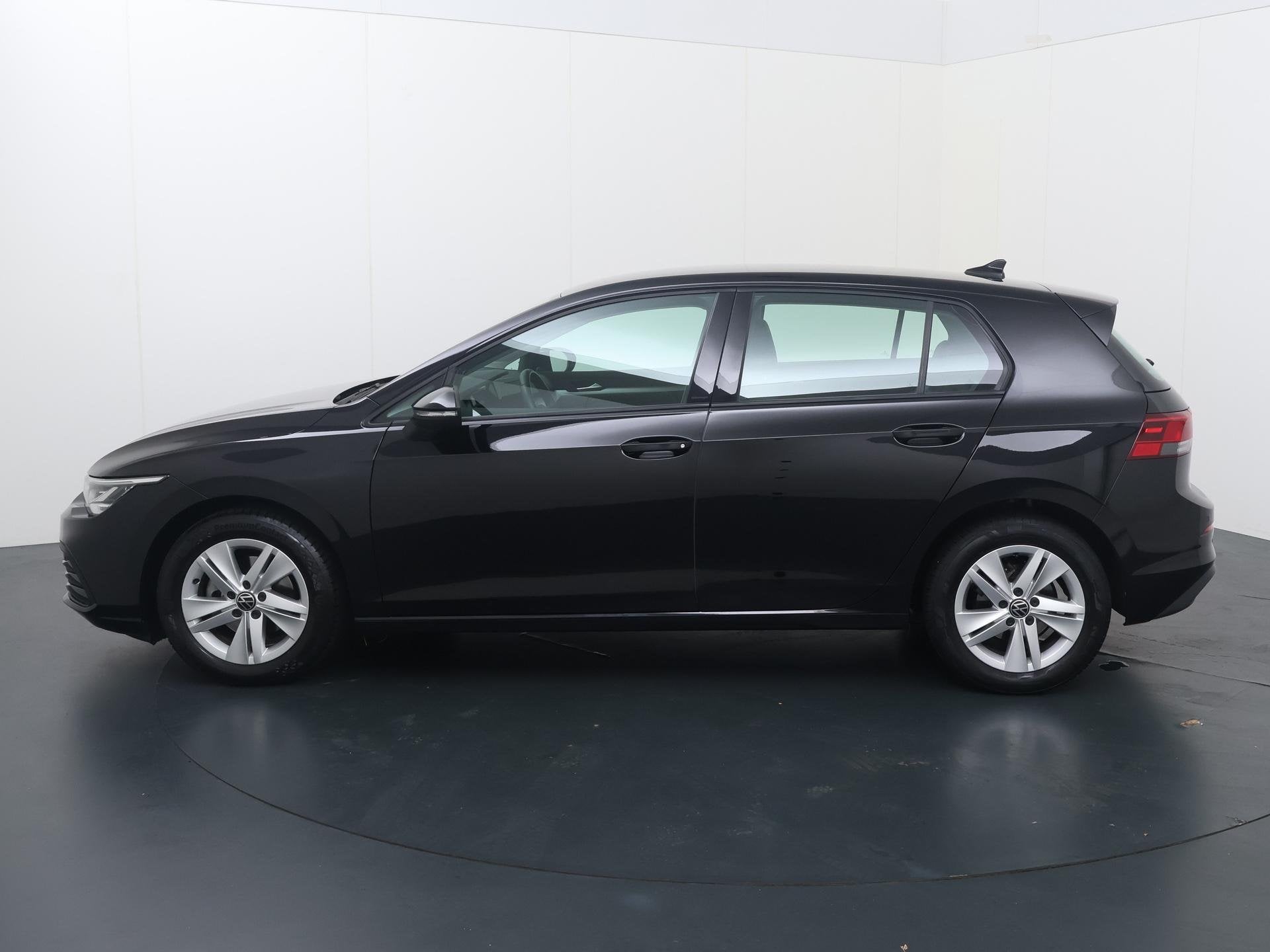 Volkswagen Golf 1.0 TSI Life | 110 PK | Adaptive Cruise Cont, Auto's, Voorwielaandrijving, 12 maanden, Stof, Gebruikt