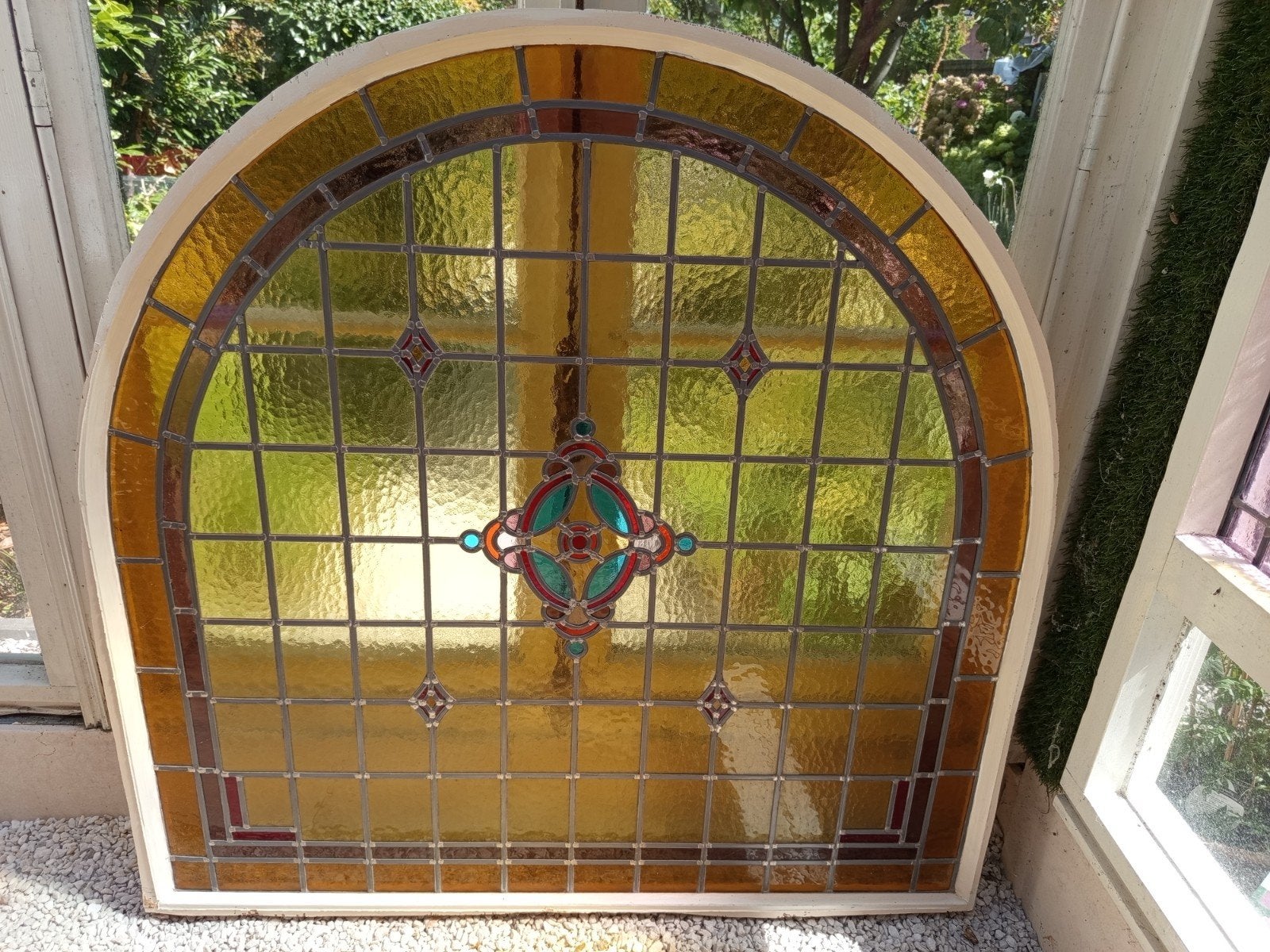 glas in lood kerkraam, 2 stuks, Gevelraam of Ruit, 80 tot 120 cm, Ophalen of Verzenden, Zo goed als nieuw