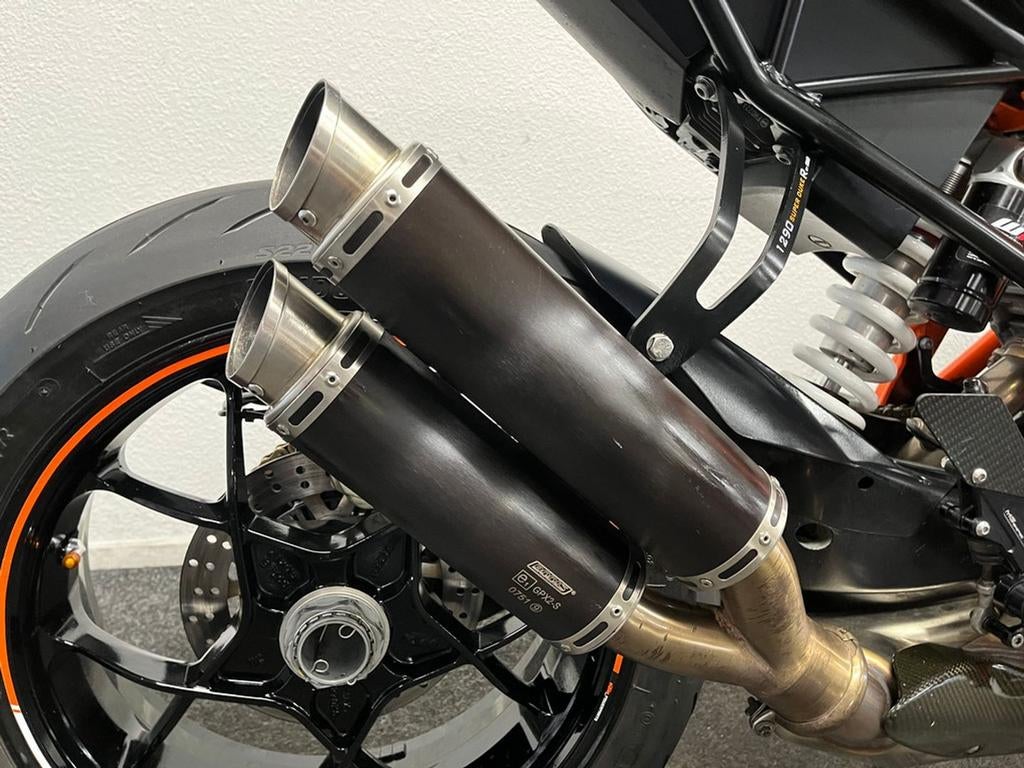 ⭐️⭐KTM 1290 SUPERDUKE R Super Duke (2015)⭐️⭐, 2 cilinders, KTM, Motorrijbewijs A, Bedrijf