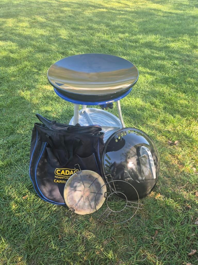 Cadac carri chef. Opknappen of voor onderdelen. In 1 koop., Tuin en Terras, Gasbarbecues, Ophalen