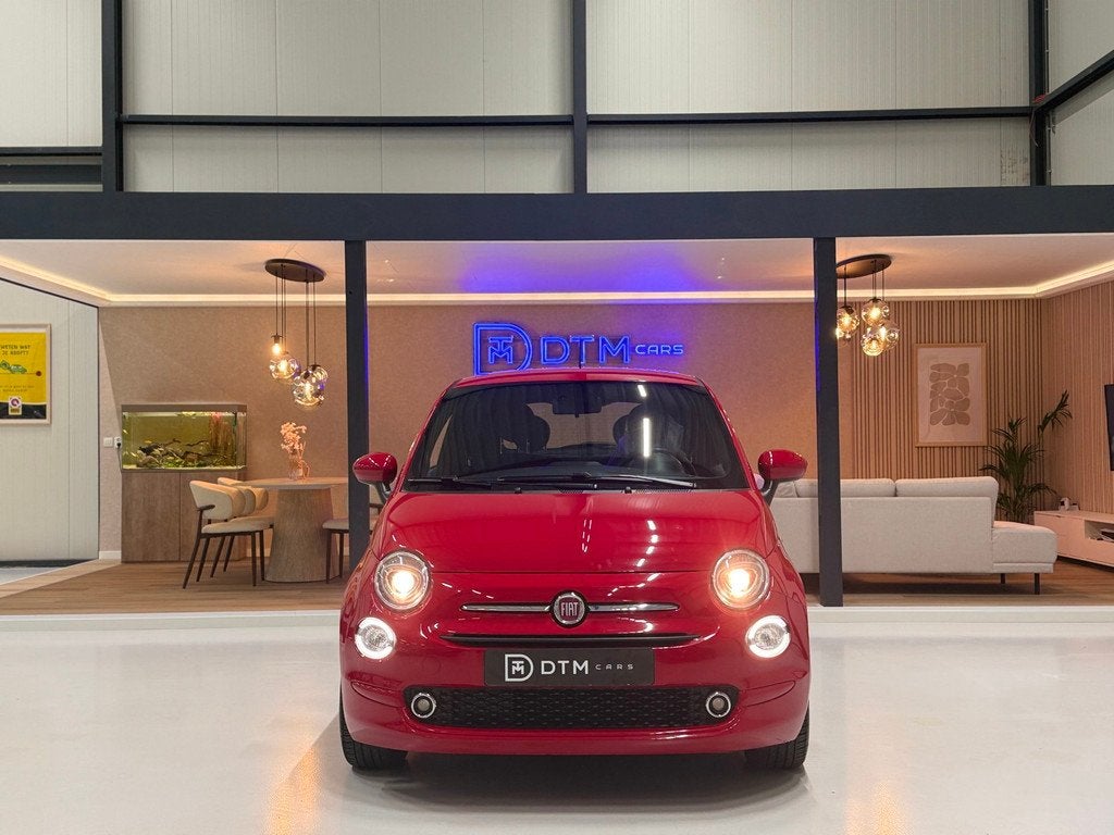 Fiat 500 1.0 Hybrid Club Cruise Led Navi Carplay Airco Sport, Auto's, Fiat, Voorwielaandrijving, Stof, 4 stoelen, Origineel Nederlands