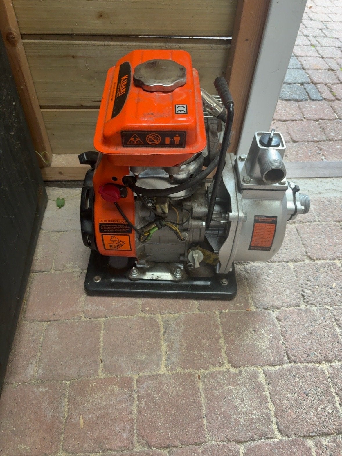 Kibani Benzine Waterpomp - Krachtig en Betrouwbaar, Tuin en Terras, Waterpompen, Ophalen, Gebruikt, Elektrisch, Overige typen