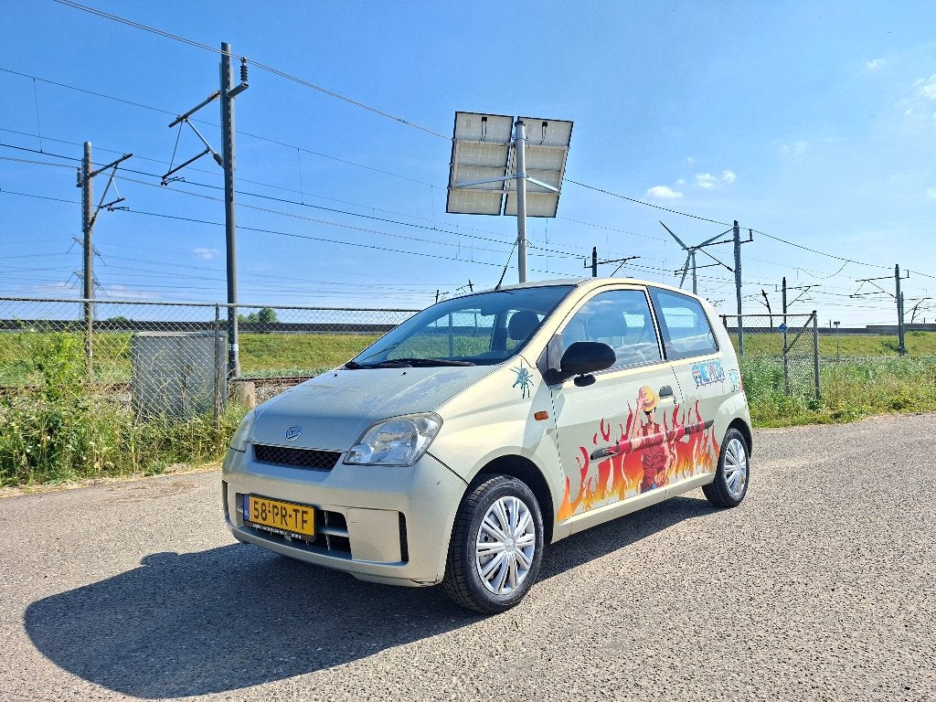 Daihatsu Cuore 1.0 3D AUT 2004 Beige 'One Piece' NIEUWE APK, Auto's, Daihatsu, Bedrijf, Cuore, Airbags, Radio, Benzine, C, Hatchback