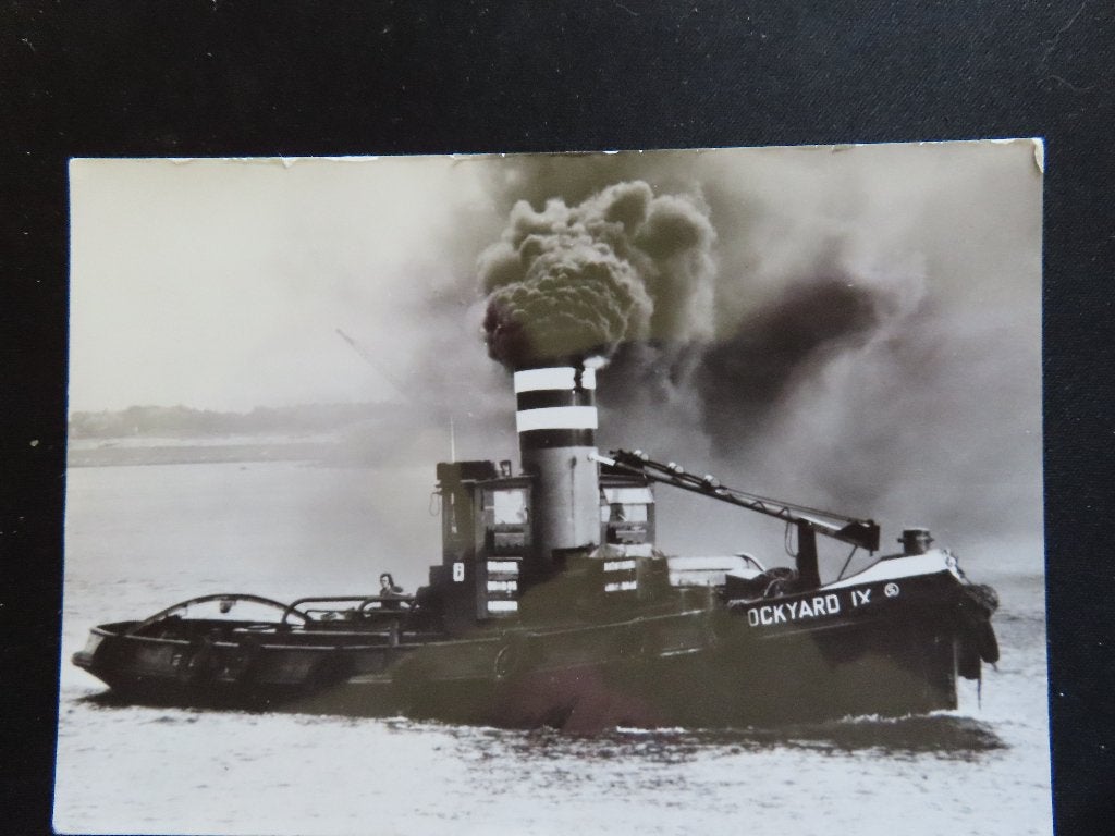 ansichtkaart sleepboot "Dokyard 9", Ophalen of Verzenden, Motorboot, Kaart, Foto of Prent