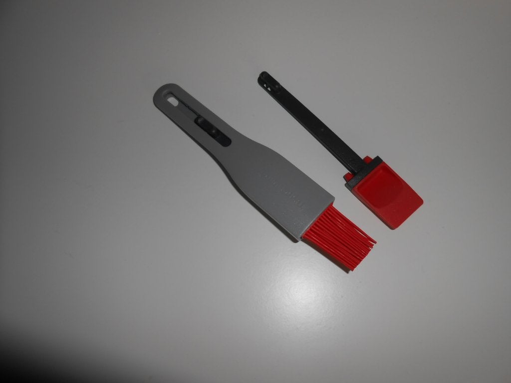 Tupperware in/uit- schuifbare siliconen borstel-kwast NIEUW, Ophalen of Verzenden, Nieuw, Rood, Overige typen
