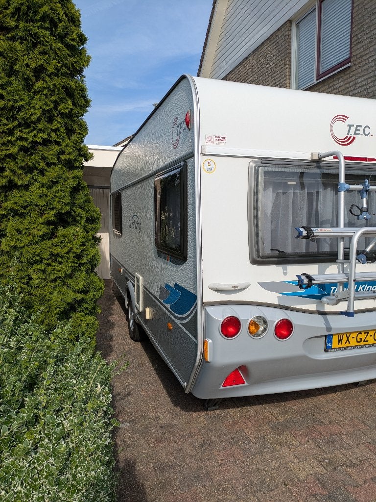 caravan met lengte bed, Standaardzit, T.E.C., Luifel, 2 aparte bedden