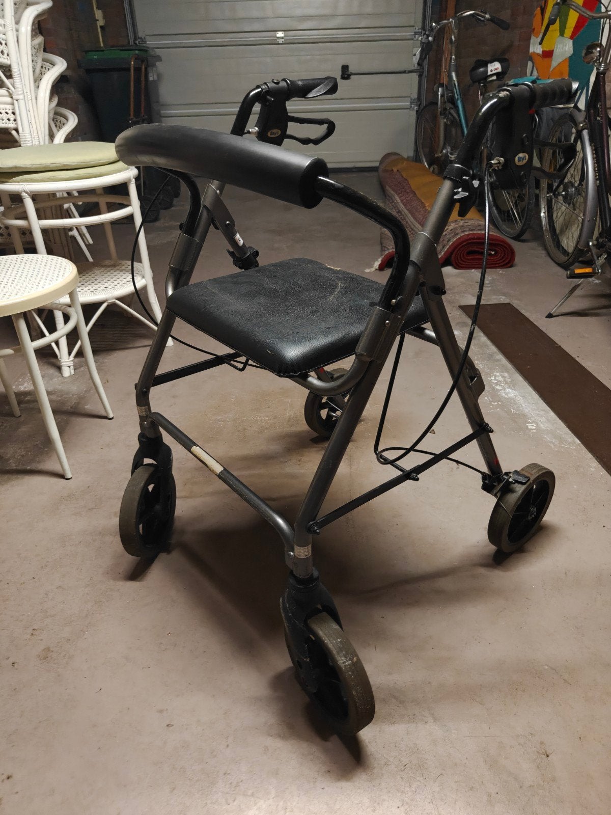 rollator, Ophalen