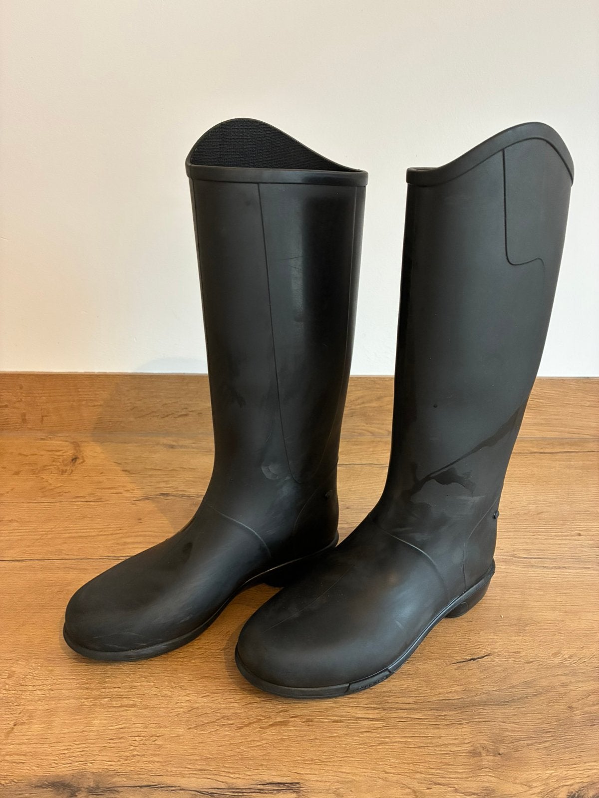 Zwarte paardrijlaarzen 'Fouganza 100' (maat 35) met zweepje, Dieren en Toebehoren, Gebruikt, Kinderen, Dressuur, Fouganza