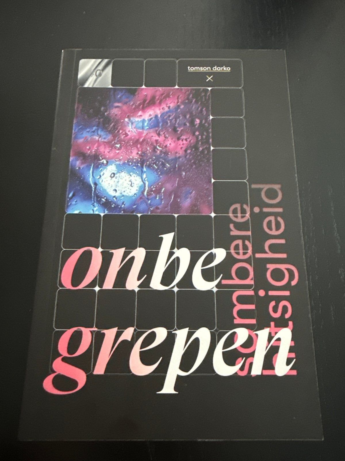 Onbegrepen sombere hitsigheid - Tomson Darko, Boeken, Ophalen of Verzenden, Nieuw, Nederland