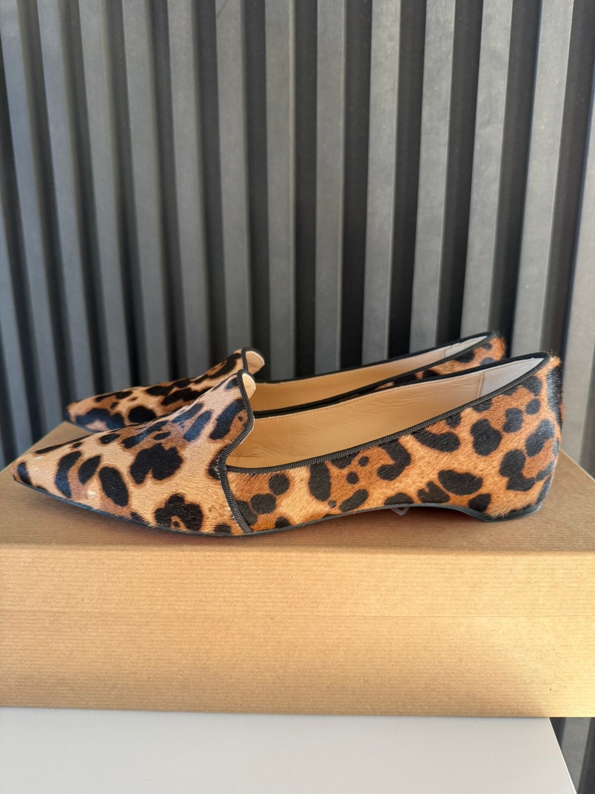 CHRISTIAN LOUBOUTIN Flat Ballerina Kashasha Pony Leopard 37, Bruin, Zo goed als nieuw, CHRISTIAN LOUBOUTIN, Ballerina's