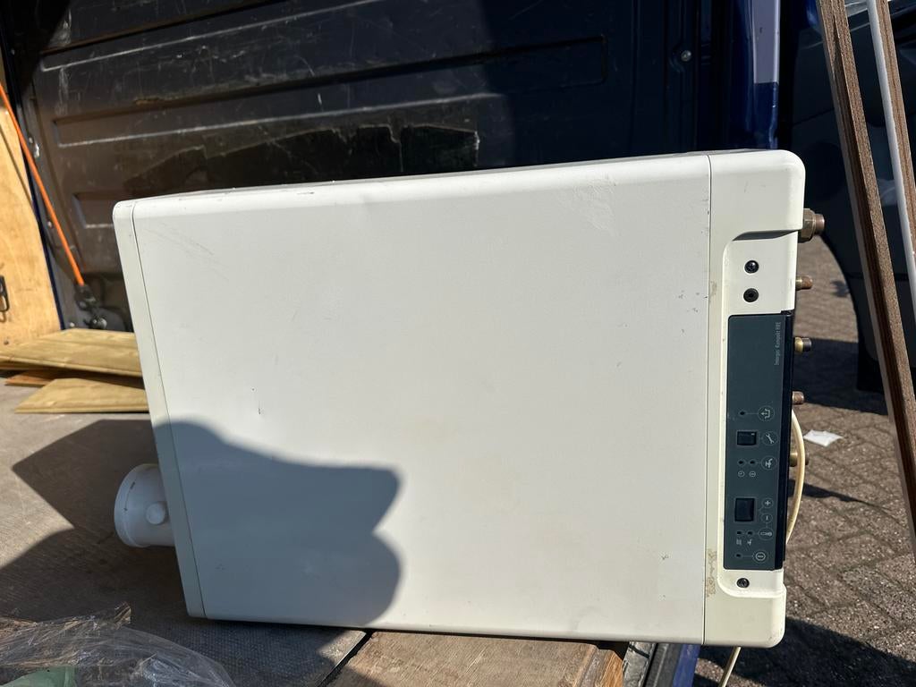 Gebruikte CV ketel, Doe-het-zelf en Verbouw, Verwarming en Radiatoren, Ophalen of Verzenden, Zo goed als nieuw
