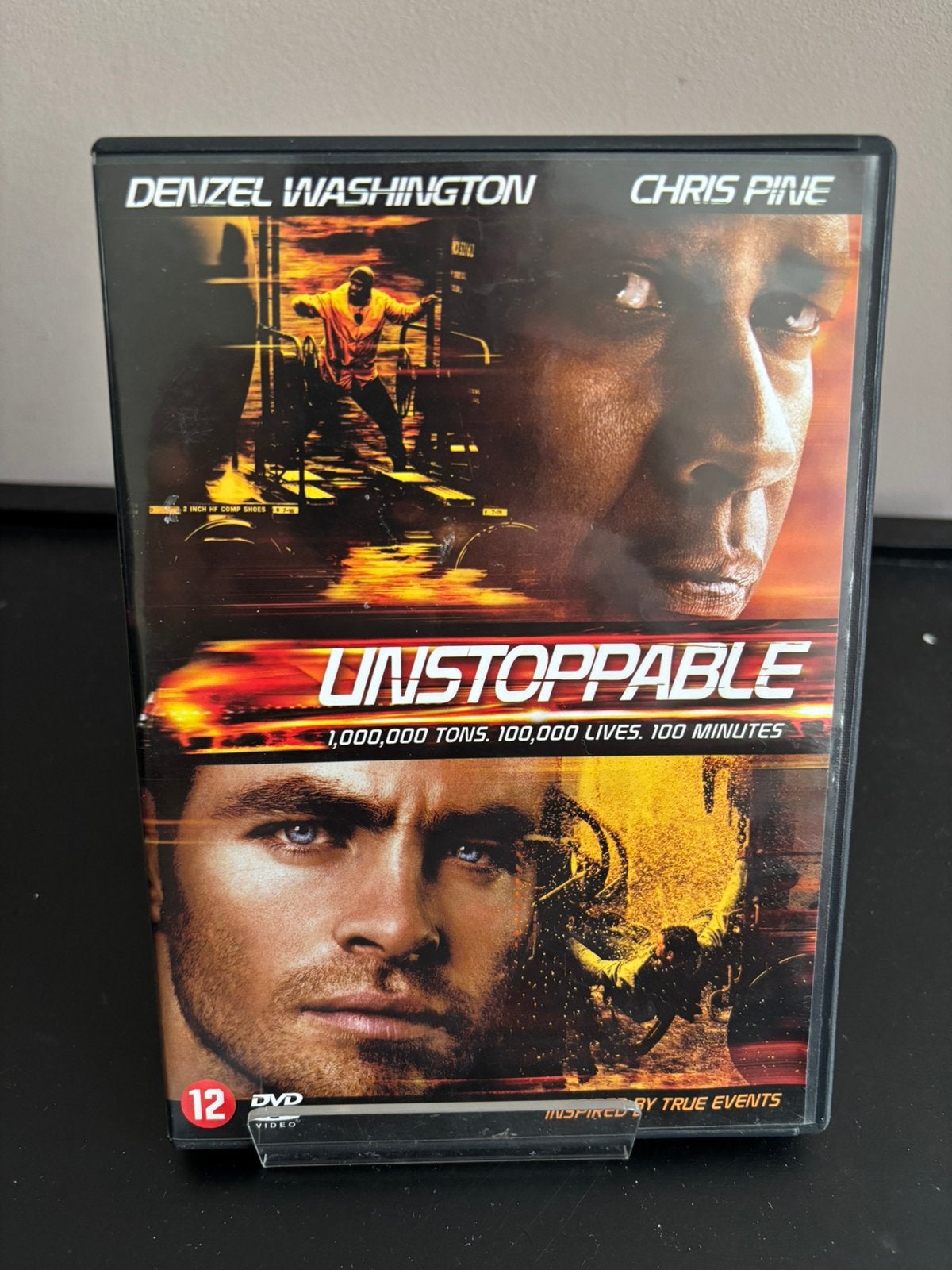 Unstoppable, Vanaf 16 jaar, Ophalen of Verzenden, Zo goed als nieuw