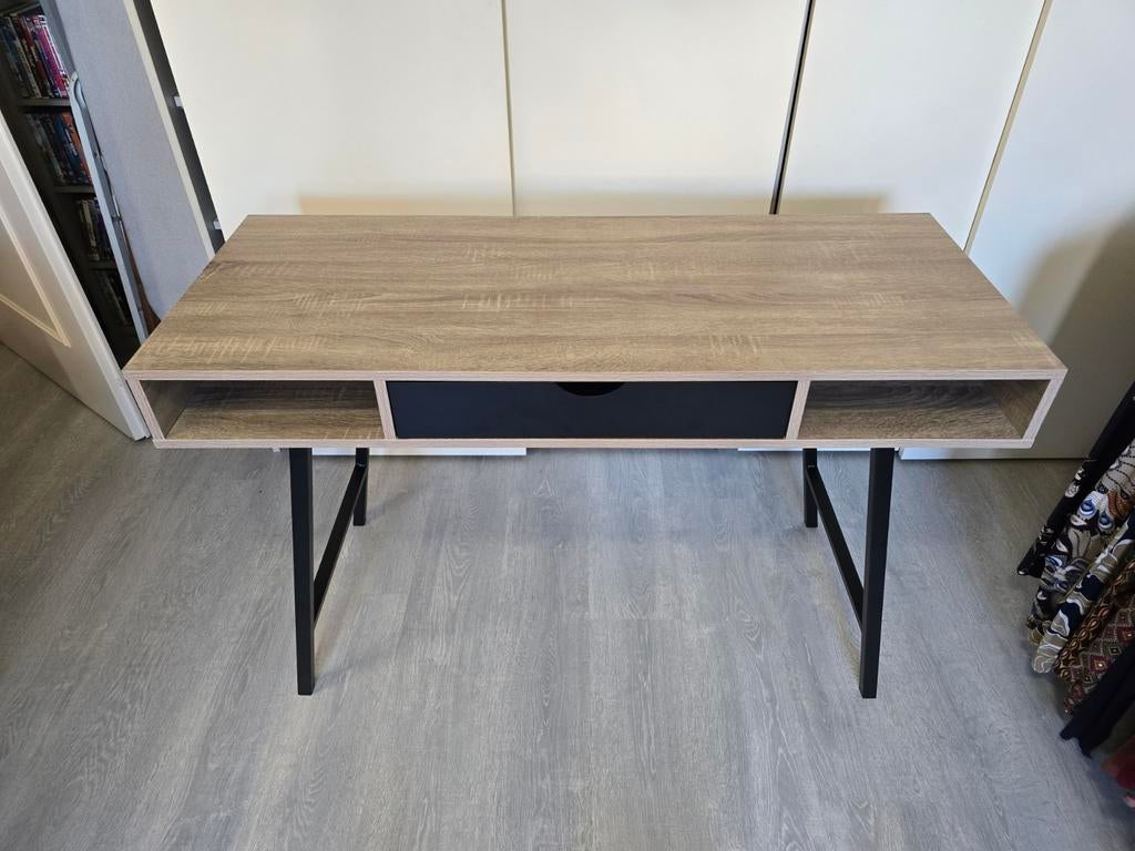 Zo goed als nieuw Jisk Abbetved bureau - 120x48x76 cm, Huis en Inrichting, Bureaus, Ophalen, Nieuw