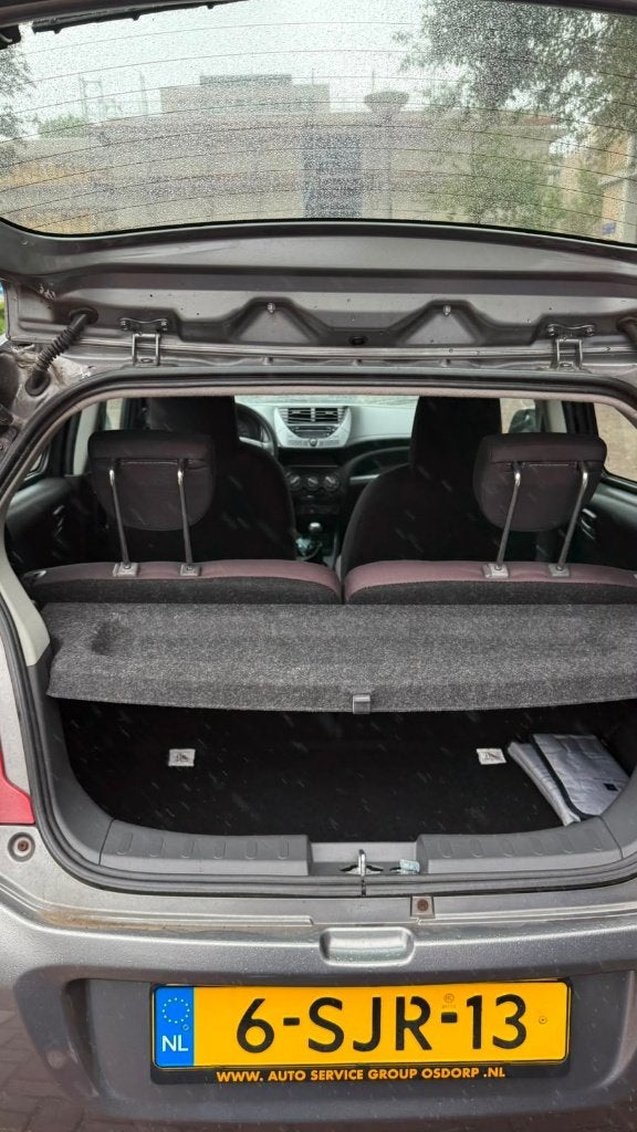 Foto 8 van Suzuki Alto 1.0 EASSS 5-drs (2013)- benzine- 4 nieuwe banden