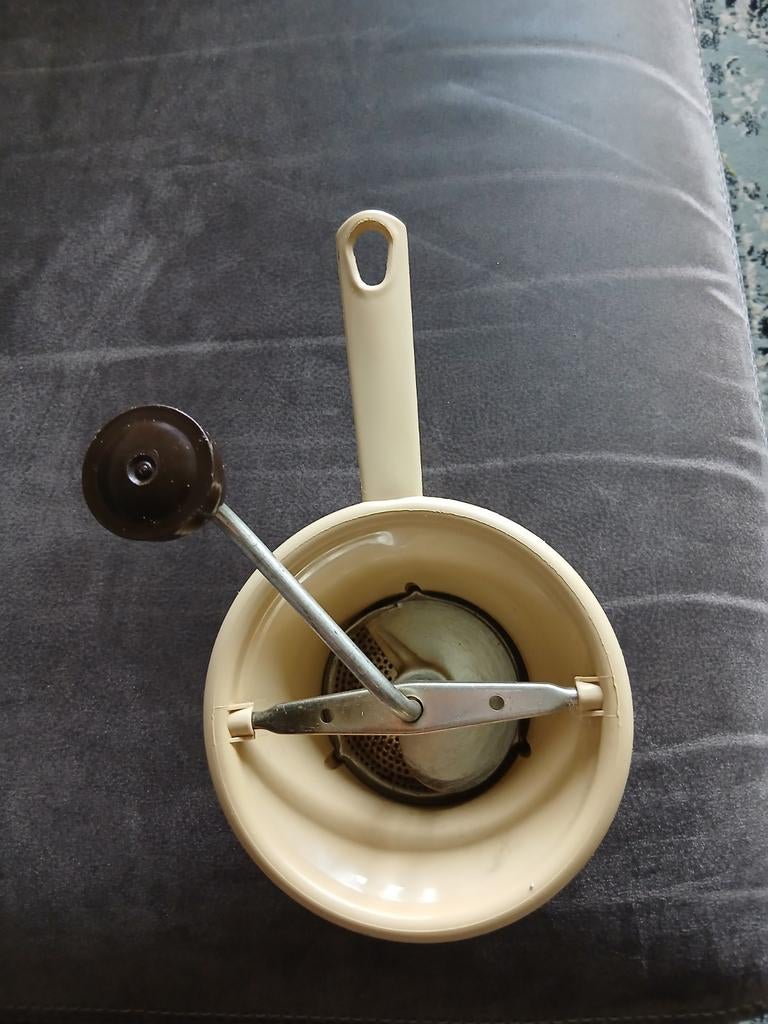 Vintage passeerzeef van Moulinex Mouli baby, Ophalen of Verzenden