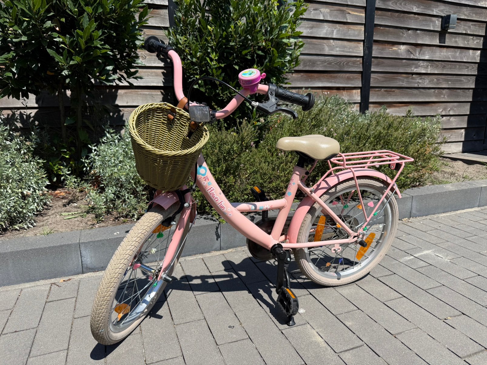 Leuke roze meisjes fiets 18inch, Ophalen, Terugtraprem, 18 inch, Handrem