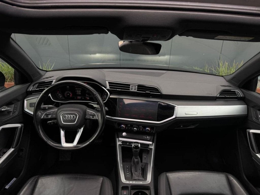 Audi Q3 35 TFSI | 3x S Line | Pano | Leder | Camera | Dodeho, Auto's, Audi, Zwart, 4 cilinders, Zwart, Bedrijf