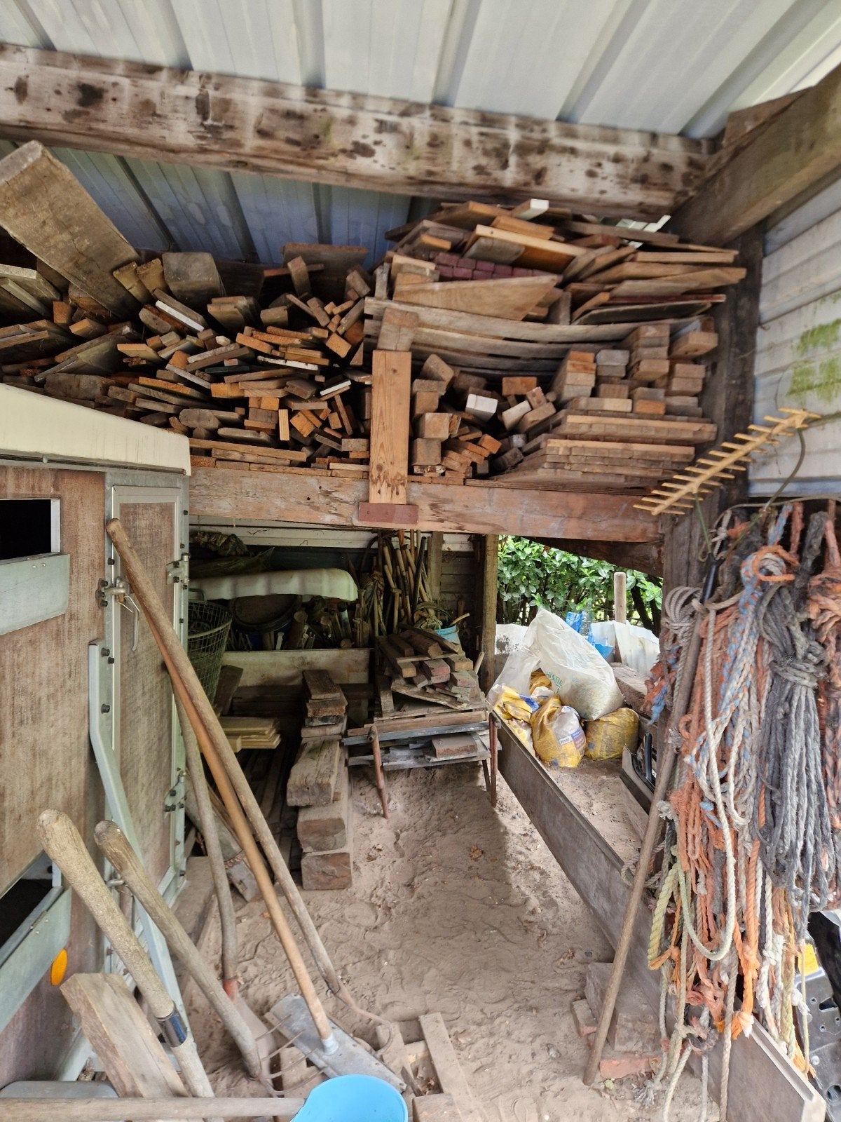 Diverse soorten (brand)hout of anders te gebruiken, Tuin en Terras, 6 m³ of meer, Ophalen, Overige houtsoorten, Blokken