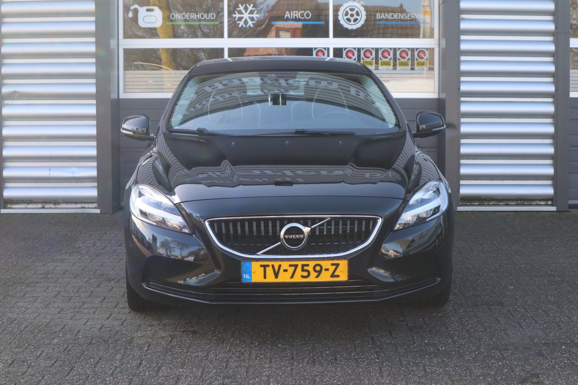 Volvo V40 2.0 T3 Dynamic Edition, Auto's, Volvo, Voorwielaandrijving, Gebruikt, Euro 6, 4 cilinders