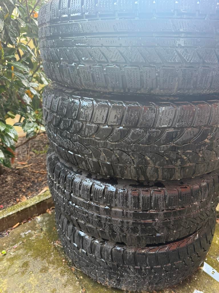 Bandenset 185/60 R15, Ophalen of Verzenden, Zo goed als nieuw
