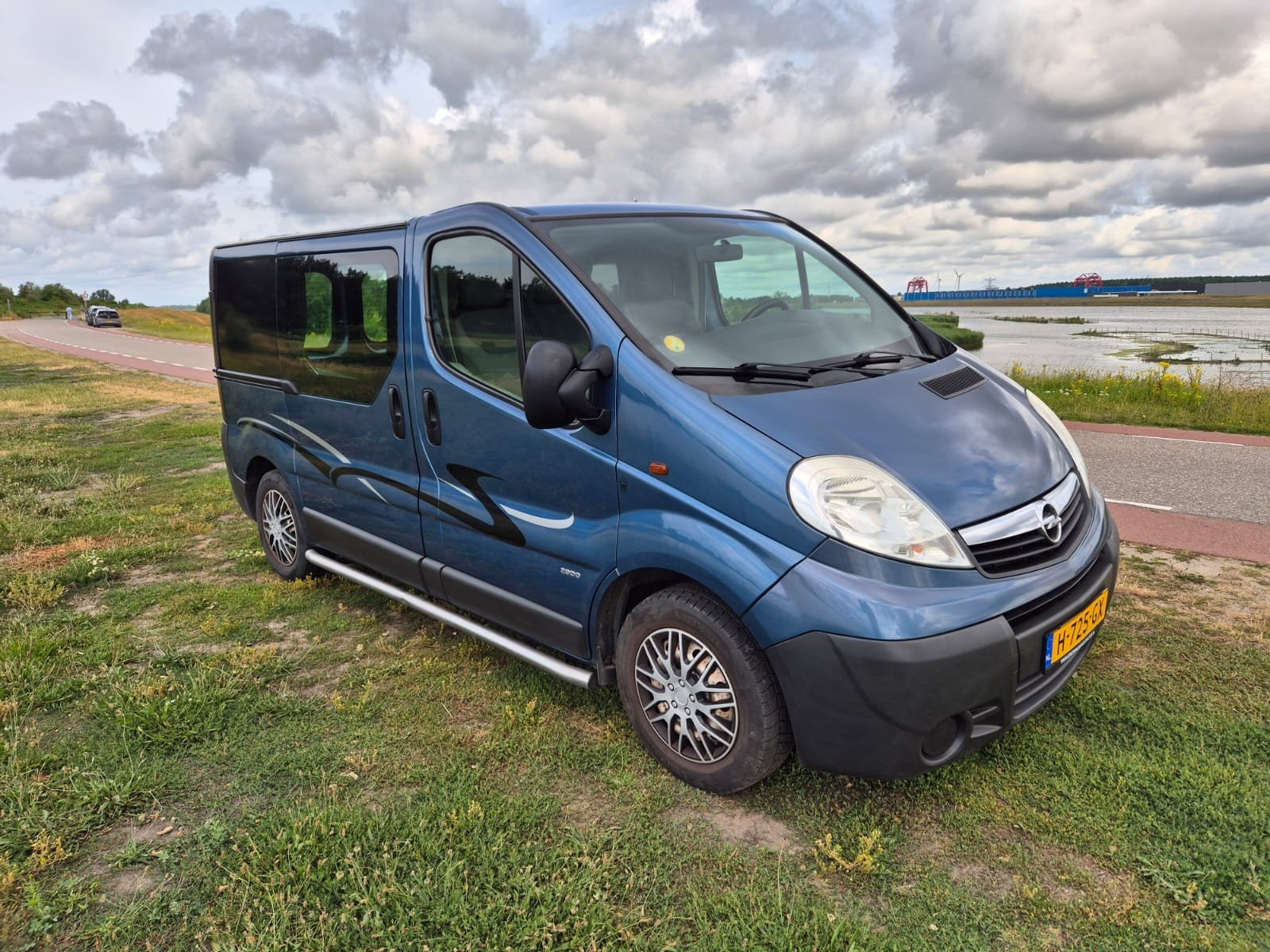 Caravans And Camping Buscamper